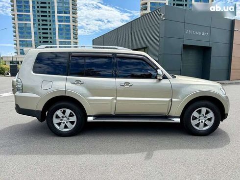 Mitsubishi Pajero 2008 - фото 6