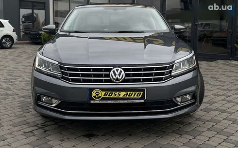 Volkswagen Passat 2016 - фото 2