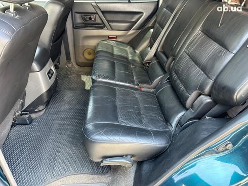 Mitsubishi Pajero Wagon 2001 зеленый - фото 13