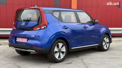 Kia Soul EV 2021 - фото 13
