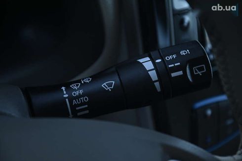 Nissan Leaf 2011 - фото 24