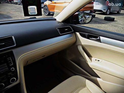 Volkswagen Passat 2012 - фото 13