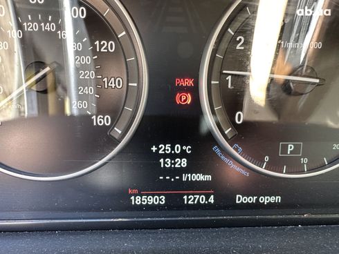 BMW 5 серия 2013 белый - фото 20