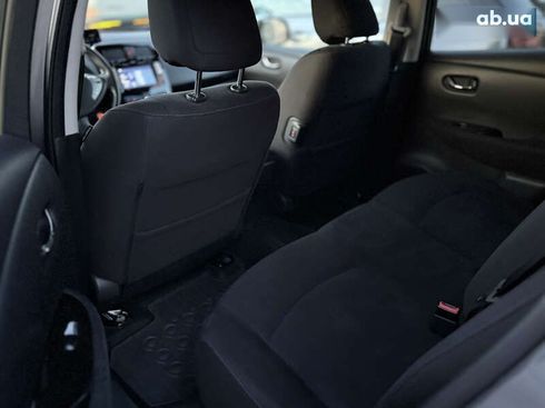 Nissan Leaf 2015 - фото 15