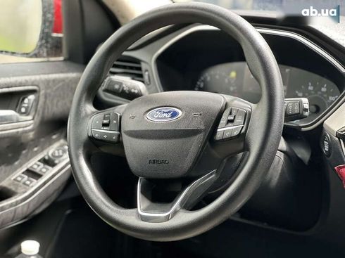 Ford Escape 2020 - фото 10