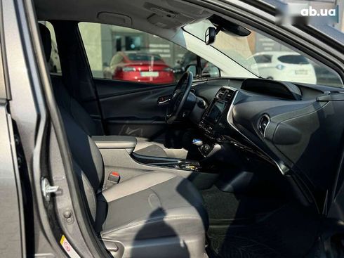 Toyota Prius 2020 - фото 12