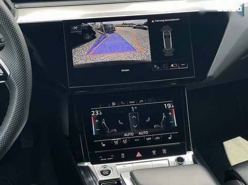 Audi E-Tron 2022 - фото 22