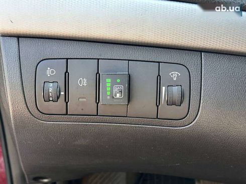 Hyundai Sonata 2009 - фото 19