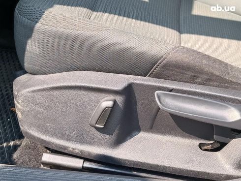 Volkswagen Golf 2019 белый - фото 18