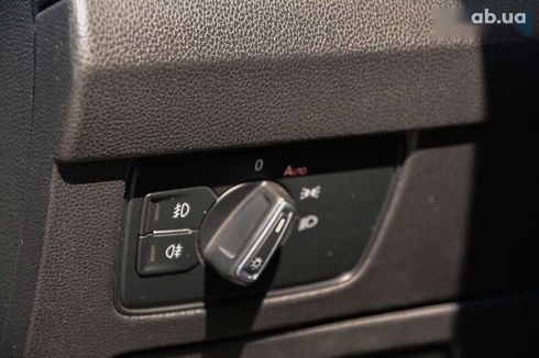 Volkswagen Passat 2016 - фото 15