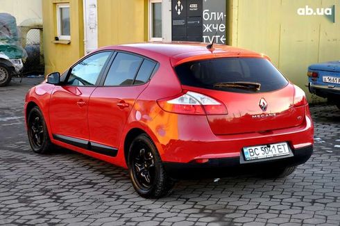 Renault Megane 2012 - фото 28