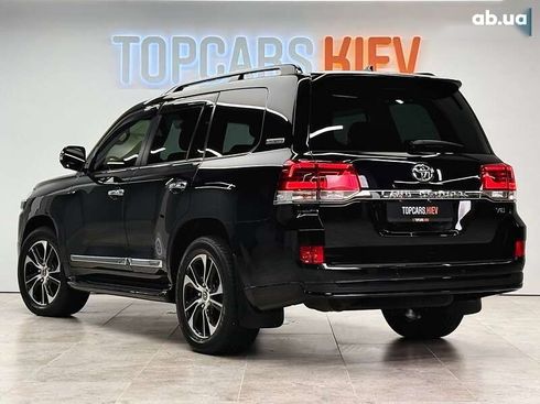 Toyota Land Cruiser 2020 - фото 5