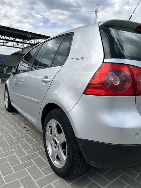 Volkswagen Golf 2007 серебристый - фото 5