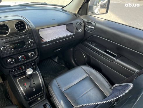 Jeep Patriot 2014 белый - фото 30