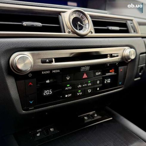 Lexus GS 2013 - фото 23