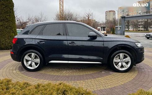 Audi Q5 2018 - фото 8