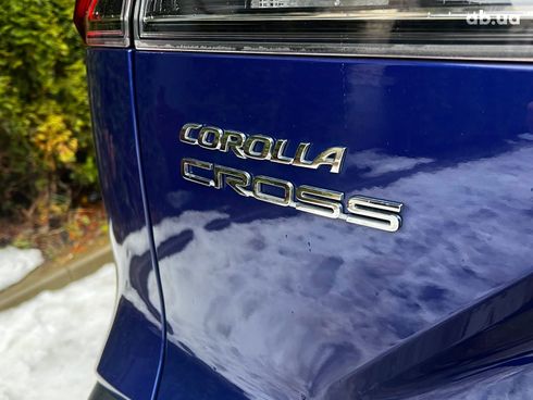 Toyota Corolla Cross 2022 синий - фото 15