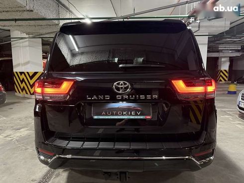 Toyota Land Cruiser 2021 - фото 10