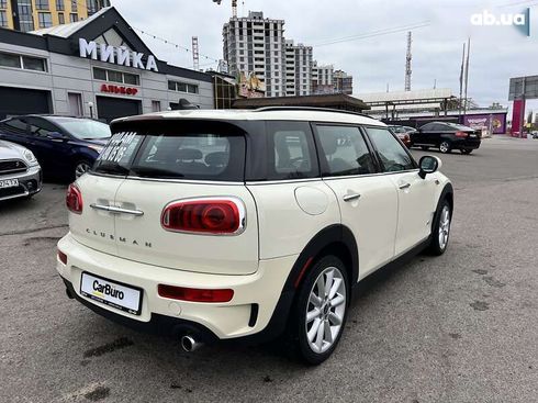 MINI Clubman 2016 - фото 9