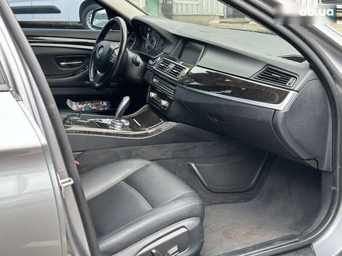 BMW 5 серия 2015 - фото 29