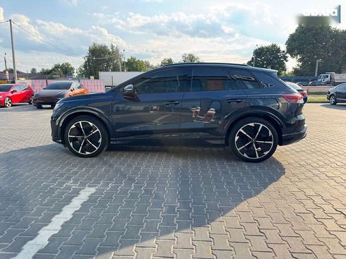 Audi Q4 e-tron 2023 - фото 12