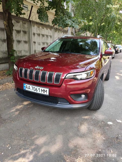 Jeep Cherokee 2019 вишневый - фото 5