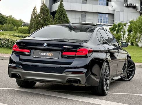 BMW 5 серия 2018 - фото 19