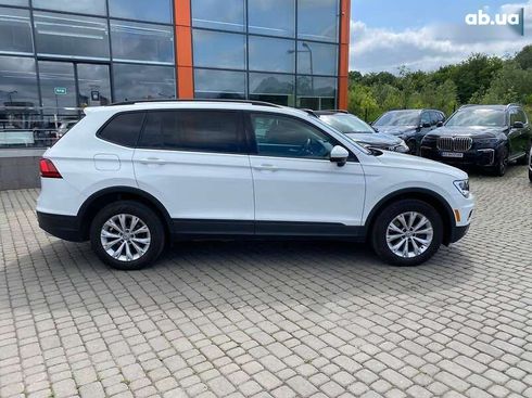 Volkswagen Tiguan 2020 - фото 8