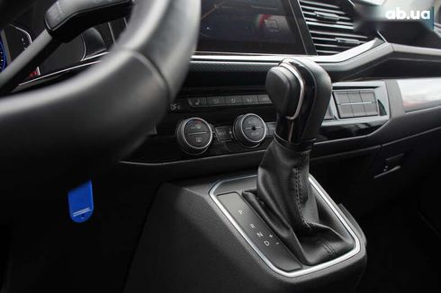 Volkswagen Multivan 2020 - фото 23