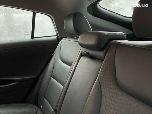 Hyundai Ioniq 2016 - фото 30