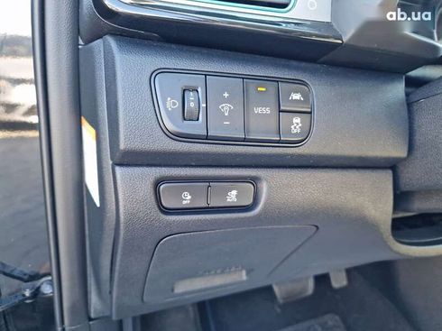 Kia Niro 2019 - фото 20