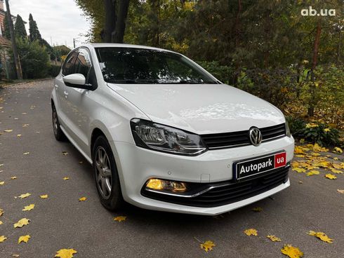 Volkswagen Polo 2015 белый - фото 3