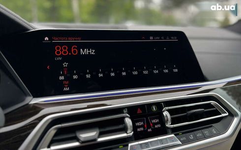 BMW X5 2020 - фото 16