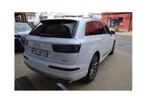 Audi Q7 2017 - фото 5