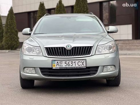 Skoda Octavia 2011 - фото 18