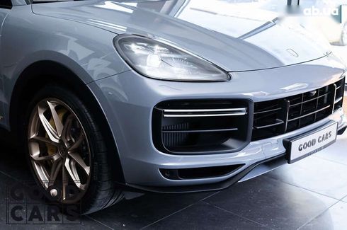 Porsche Cayenne Coupe 2023 - фото 13
