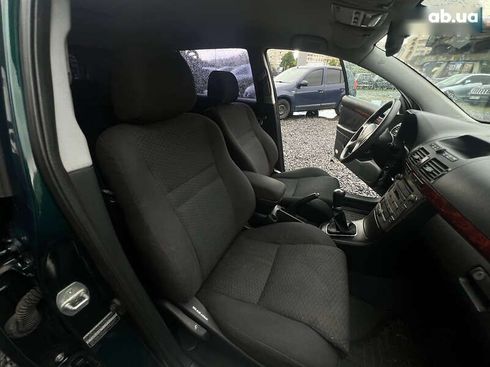 Toyota Avensis 2003 - фото 7