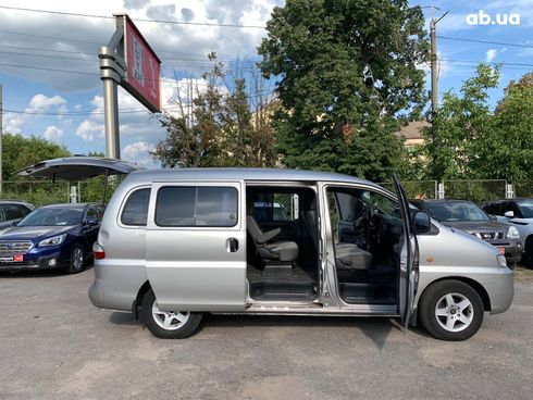 Hyundai H 1 2006 серый - фото 13