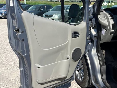 Renault Trafic 2014 серый - фото 46