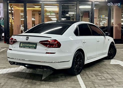 Volkswagen Passat 2018 - фото 14