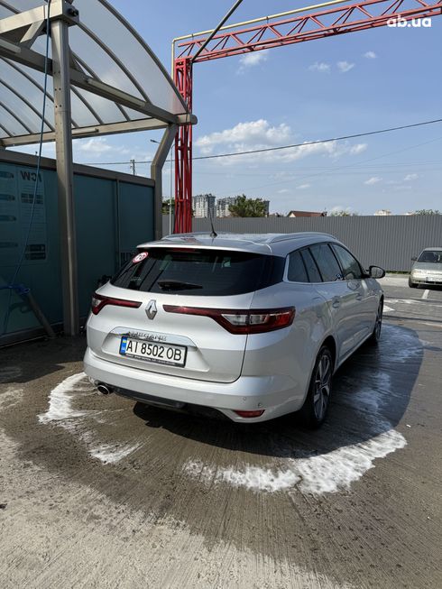 Renault Megane 2017 серый - фото 4