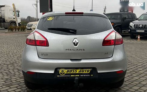 Renault Megane 2010 - фото 6