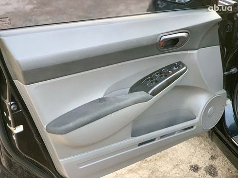 Honda Civic 2008 черный - фото 37