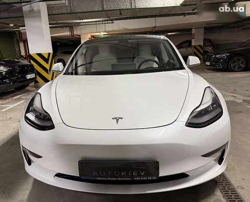 Tesla Model 3 2019 - фото 5