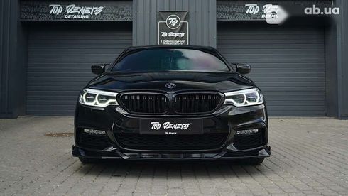 BMW 5 серия 2018 - фото 9