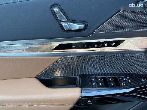 BMW 7 серия 2023 - фото 12