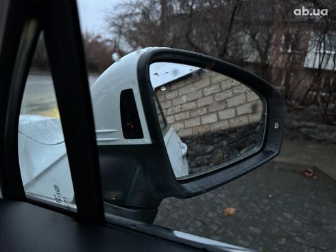 Volkswagen Tiguan 2021 белый - фото 55