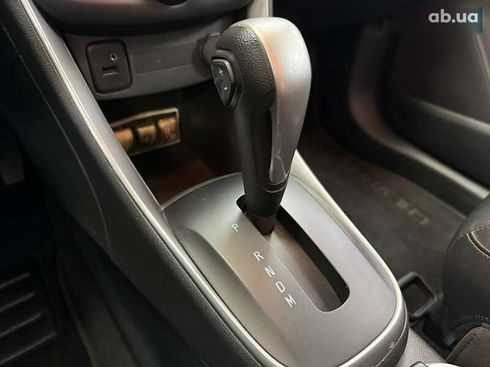 Chevrolet Tracker 2017 - фото 28