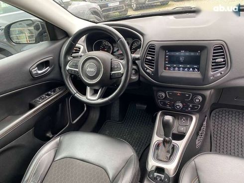 Jeep Compass 2019 - фото 10