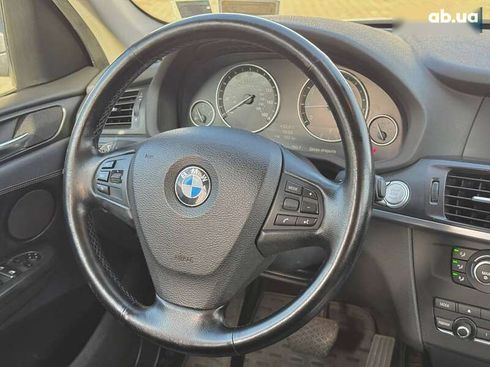 BMW X3 2012 - фото 18